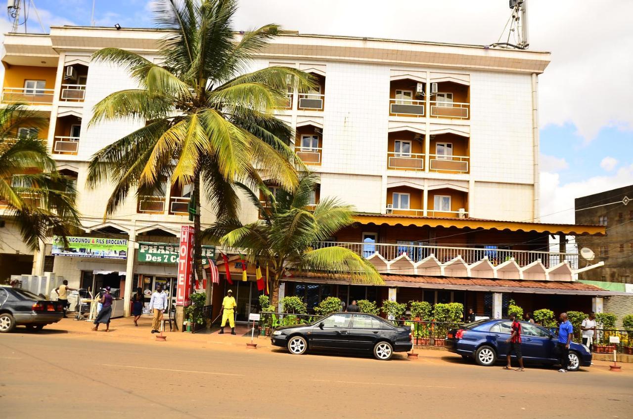 Feuguiff Hotel Yaoundé Extérieur photo